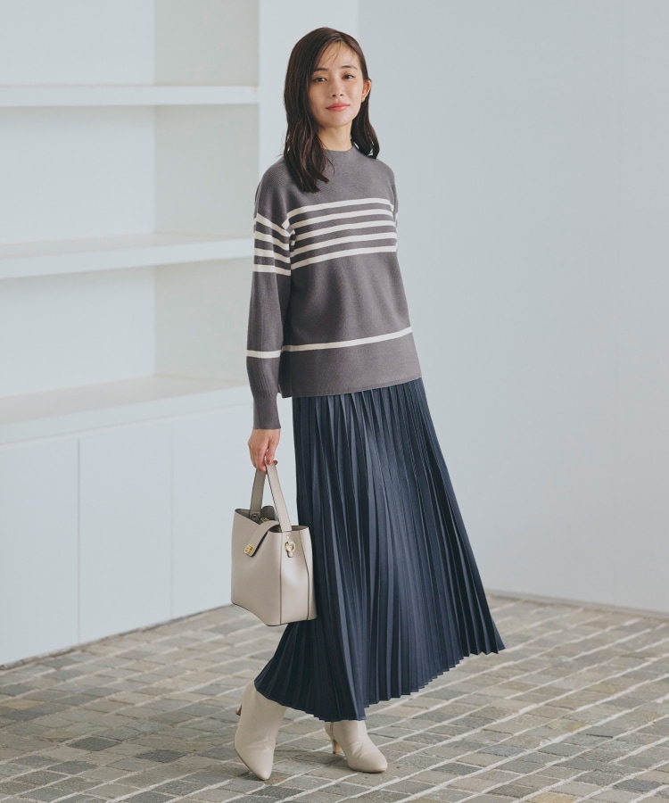 グローブ(grove)のスウェーディサテンプリーツスカート4