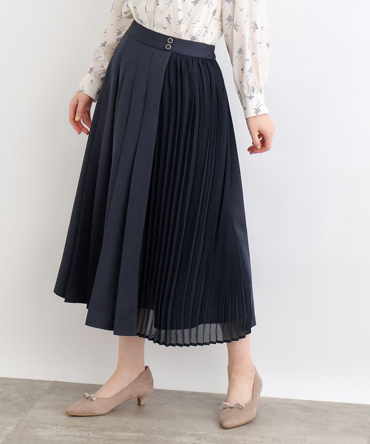 ワコール М 定価121000円 Yue 刺繍レースプリーツスカート 黒 ワコール М 定価121000円 Yue 刺繍レースプリーツスカート 黒