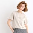 グローブ(grove)の【嬉しい多機能】COTTON USA ロゴTシャツ グレージュ(050)