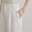 グローブ(grove)の【レースの透け感が軽やか】エンブロイダリーレースワイドパンツ18