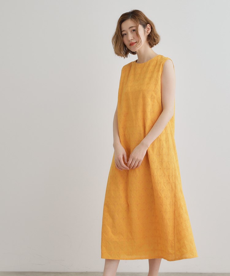 一枚で華やか】エンブロイダリーレースワンピース(マキシ 一枚で華やか】エンブロイダリーレースワンピース(マキシ