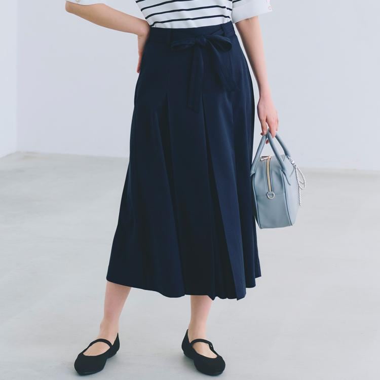 グローブ(grove)のサッシュベルトスカートライクパンツ 6～9分丈パンツ