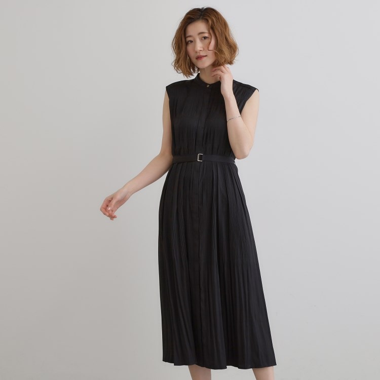 グローブ(grove)の贅沢プリーツが華やかなシャンブレープリーツワンピース マキシ・ロングワンピース
