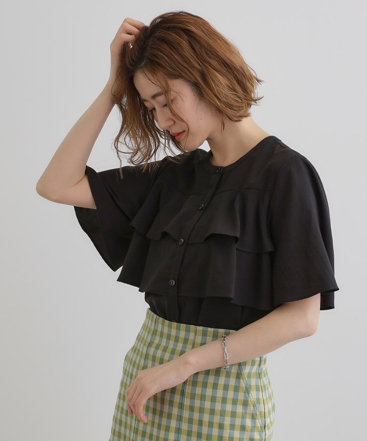 グローブ(grove)の甘さを抑えた大人のラッフルフリルブラウス7