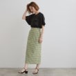 グローブ(grove)の甘さを抑えた大人のラッフルフリルブラウス8