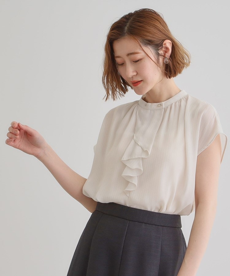 グローブ(grove)のフロントラッフルフリルブラウス2