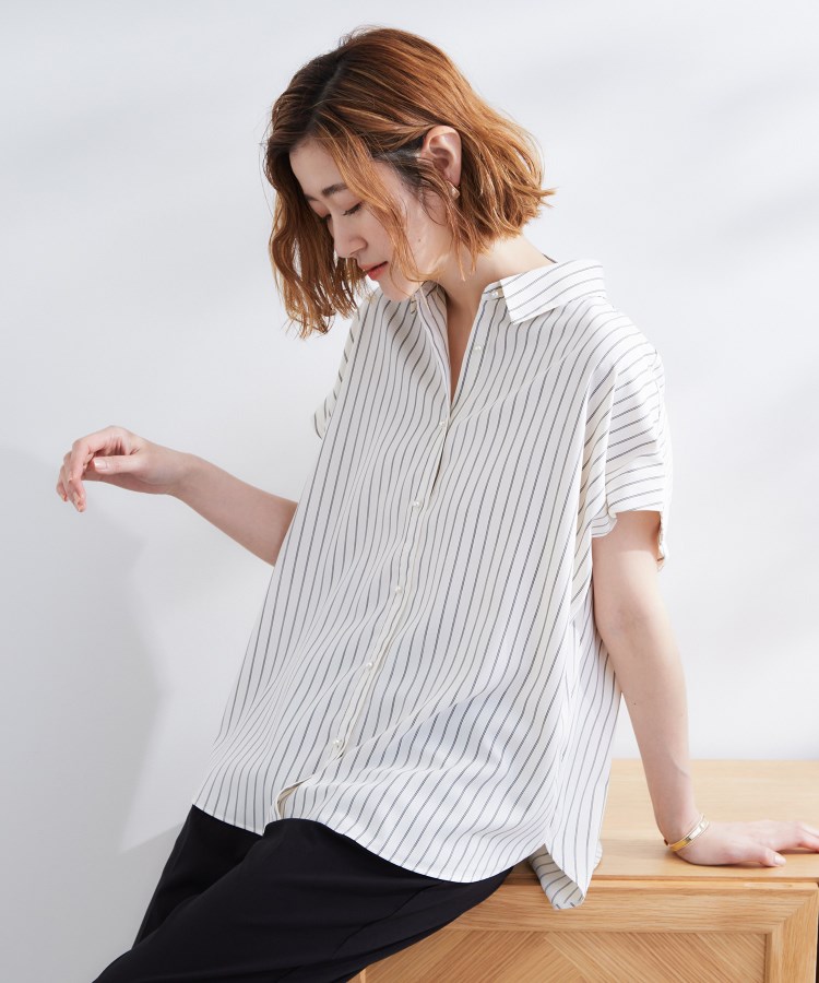 グローブ(grove)の【雑誌掲載】お手入れ楽ちんが嬉しい機能付き！大人のキレイとろみシャツ15
