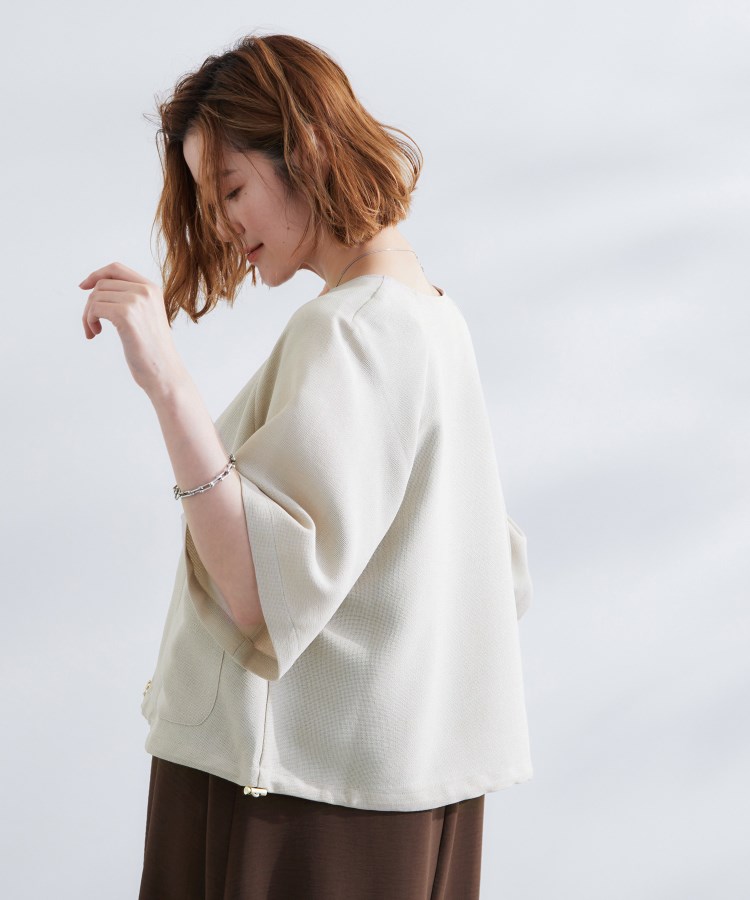 グローブ(grove)の透け感と立体感で魅せる、大人の夏のメッシュワイドスリーブジャケット10