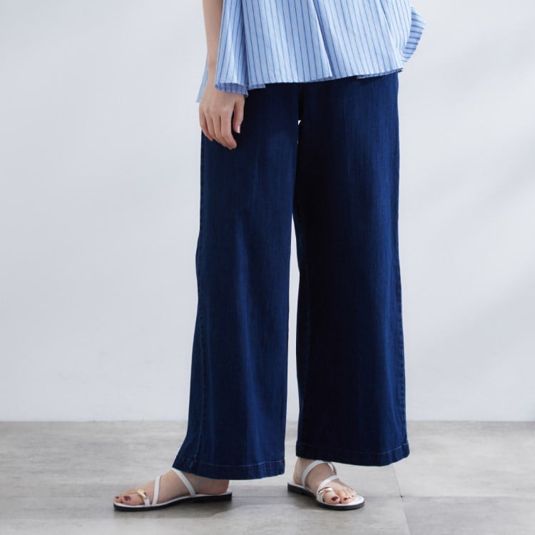 グローブ(grove)の【冷感】ストレッチデニムワイドパンツ デニムパンツ