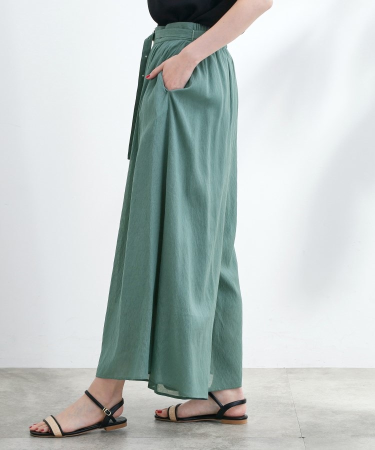 グローブ(grove)のシアーギャザースカートパンツ10