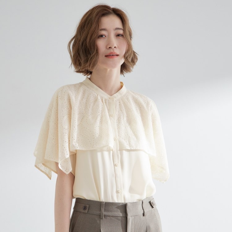 グローブ(grove)のペイズリー刺繍ケープブラウス シャツ・ブラウス