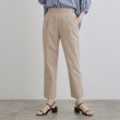 グローブ(grove)の低身長さん向け－3cm丈【接触冷感】サマーハイパーストレッチテーパードパンツ グレージュ(050)