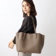 グローブ(grove)の◆【A4・軽量】お仕事スタメンBAG！ポーチ付きサイドスリットA4トート20