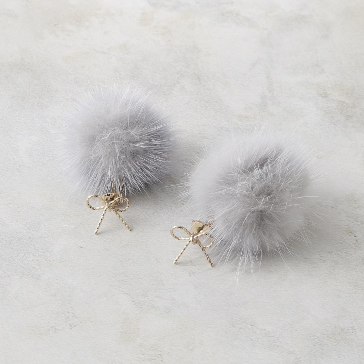 グローブ(grove)のファーリボン2WAYピアス ピアス