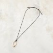 グローブ(grove)の【ネックホルダー】変形オーバルコードネックレス2