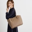 グローブ(grove)の雑誌掲載【人間工学】サイドスリットメタルバートート3