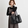 グローブ(grove)の【人間工学・軽量】バックル多ポケA4トート3