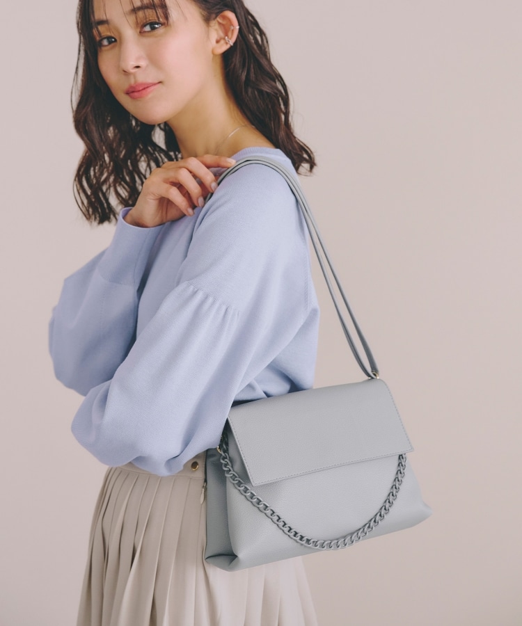 グローブ(grove)の人間工学フラップスクエアショルダー サックスブルー(090)