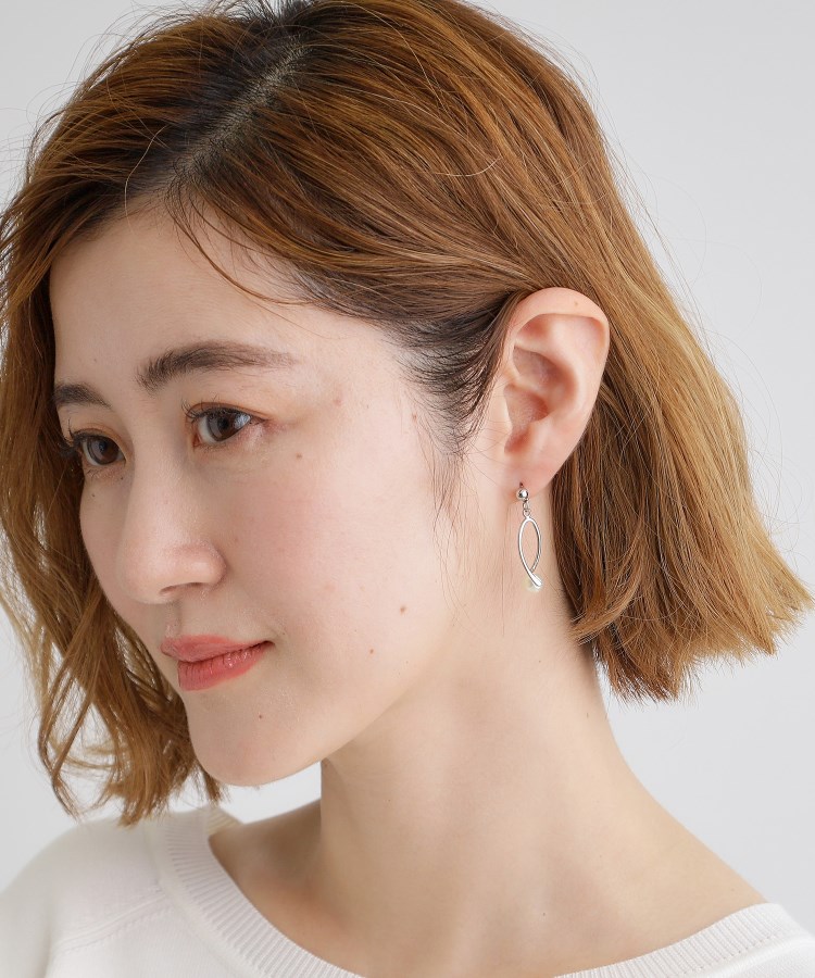 グローブ(grove)のメタルオーバルパール調ピアス5
