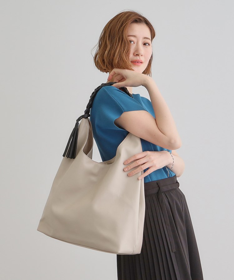 グローブ(grove)のタッセル付編みワンショルダー5
