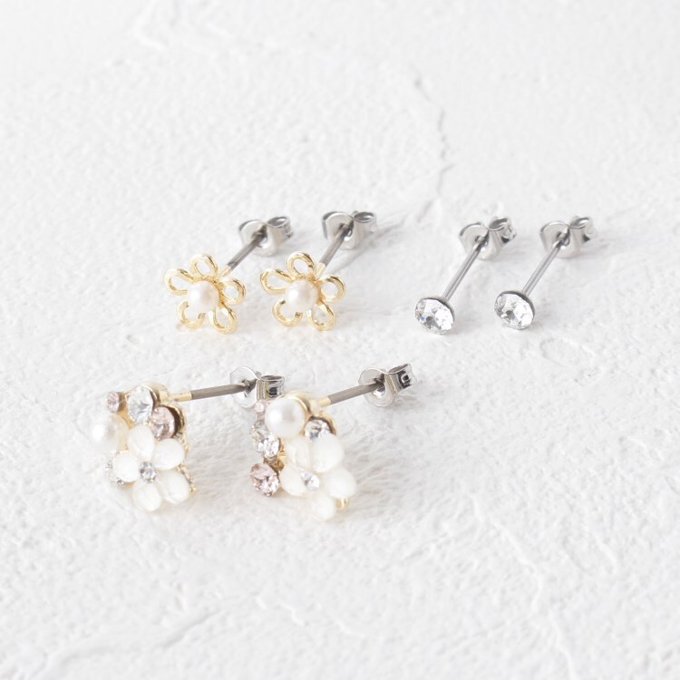 パールフラワーピアスset ピアス Its Demo イッツデモ ワールド オンラインストア World Online Store パールフラワーピアスset ピアス Its Demo イッツデモ ワールド オンラインストア World Online Store