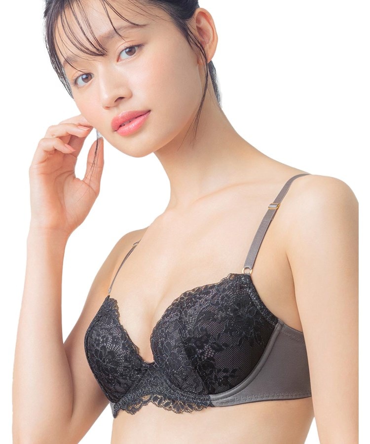 ウイング(Wing)のナチュラルアップブラ ブラジャー ふっくら自然なバストをメイク KB3000 チャコールグレー(013)