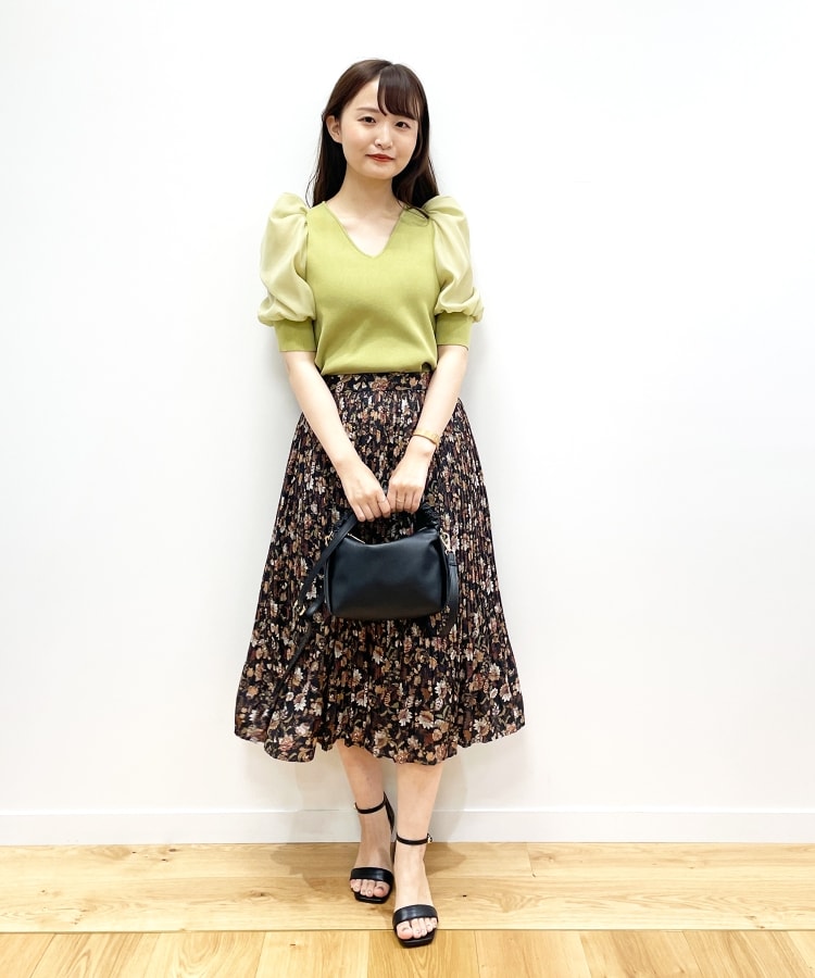 ◇ボタニカルフラワープリーツスカート【WEB限定サイズ】（膝丈