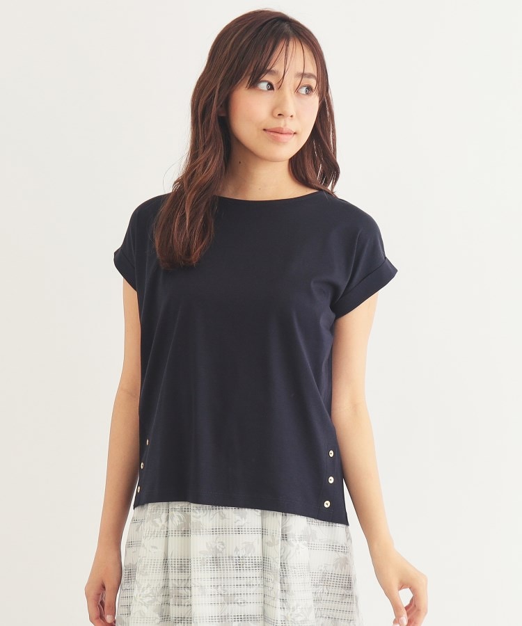 インデックス(index)の《5color》サイドボタン付き フレンチスリーブトップス【接触冷感/洗濯機洗い可】17