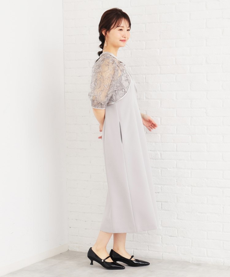 ツインセット》刺繍シアートップス×キャミワンピース【洗濯機 ツインセット》刺繍シアートップス×キャミワンピース【洗濯機