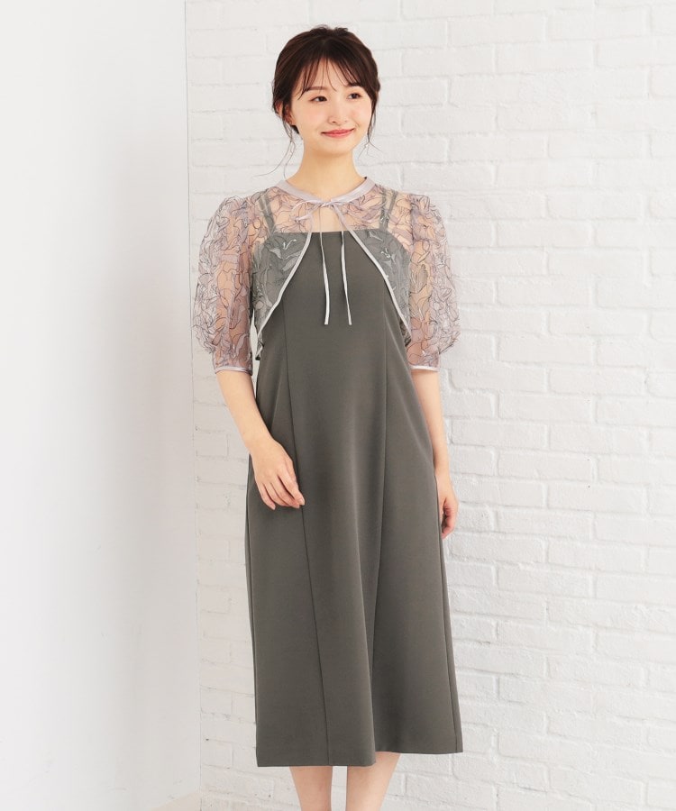 ツインセット》刺繍シアートップス×キャミワンピース【洗濯機 ツインセット》刺繍シアートップス×キャミワンピース【洗濯機