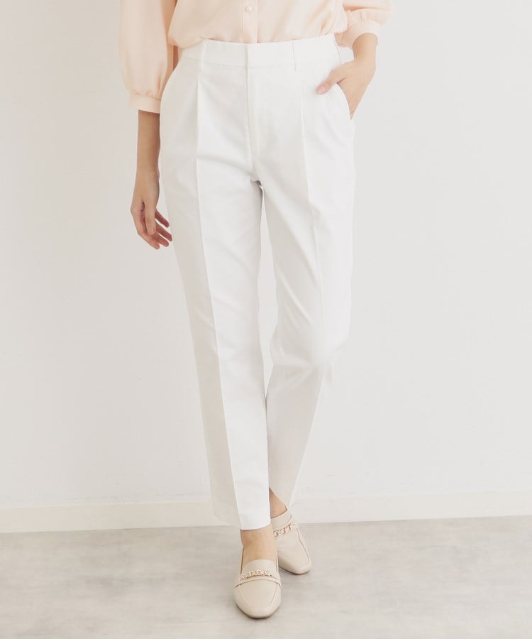インデックス(index)の≪6color≫クールストレッチテーパードパンツ【洗濯機洗い可/接触冷感/吸水速乾/透け防止/イージーケア】 ホワイト(001)