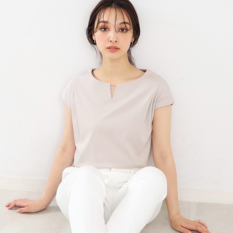 インデックス(index)の《5color/XS-LLsize》キーネックフレンチトップス【接触冷感/洗濯機洗い可】 カットソー
