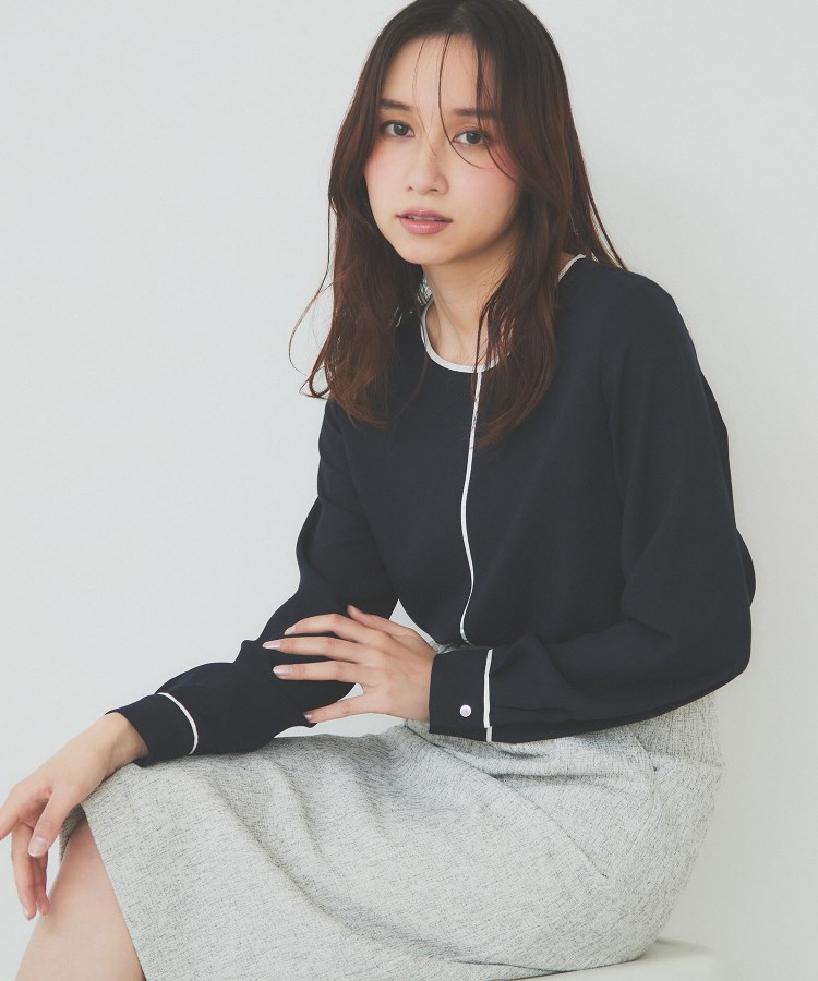ヴェロフォンナ バイカラーパイピングブラウス