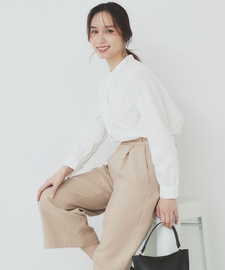 andGIRL掲載》フリルバンドカラーシャツ【洗濯機洗い可 andGIRL掲載》フリルバンドカラーシャツ【洗濯機洗い可