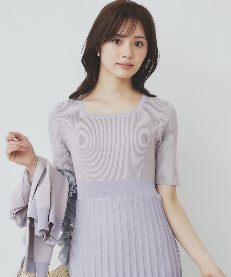 ツインセット》カーディガン×バイカラーニットワンピース【洗濯 ツインセット》カーディガン×バイカラーニットワンピース【洗濯