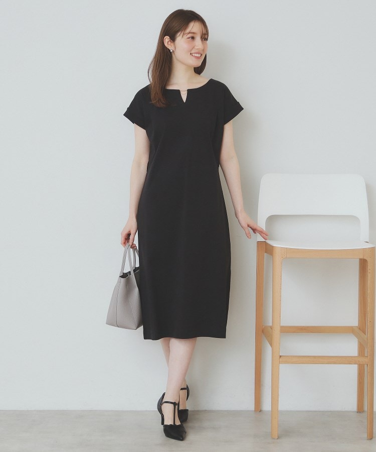 インデックス(index)の《5色展開/XS-3Lサイズ》Iラインシルエットワンピース【UV/接触冷感/洗濯機洗い可】23