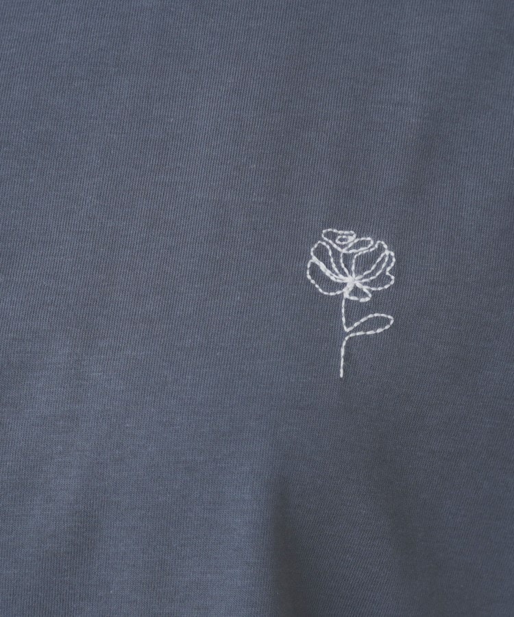インデックス(index)の《6色展開/S-3Lサイズ》フラワー刺繍Tシャツ【汗ジミ防止/吸水速乾/接触冷感/UVケア/洗濯機洗い可】10
