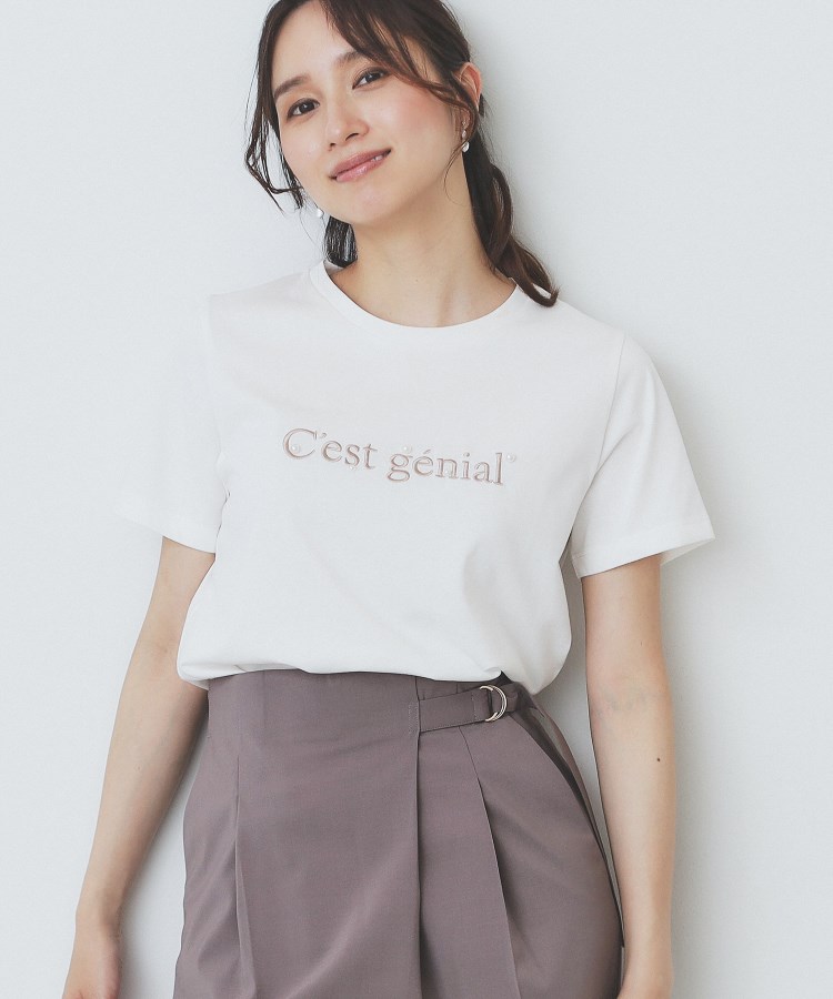 インデックス(index)のパール調刺繍ロゴTシャツ【汗ジミ防止/吸水速乾/接触冷感/UVケア/洗濯機洗い可】 オフホワイト(003)