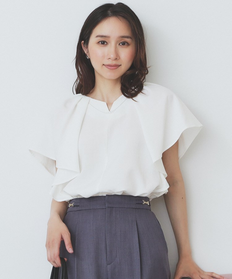 インデックス(index)の《7色展開/S-LLサイズ》フリルタックスリーブキーネックブラウス【吸水速乾/洗濯機可/イージーアイロン/抗ピル】22
