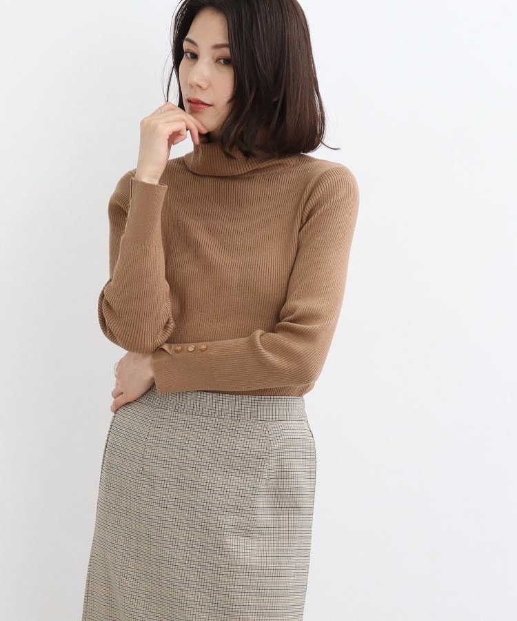 BEIGE タートルネックセーター美品♡