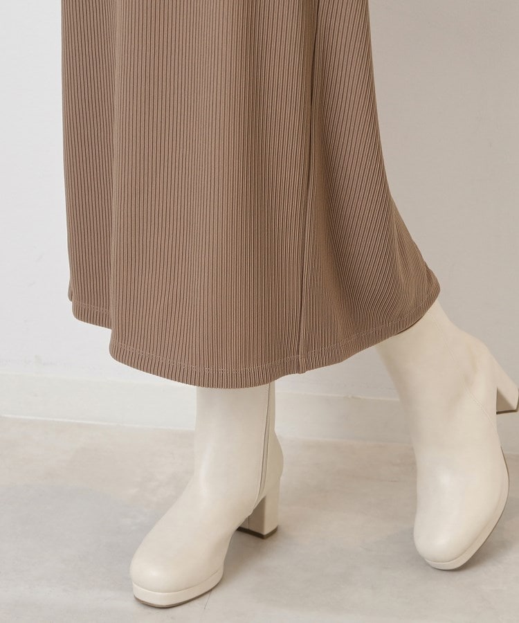 シューラルー(SHOO・LA・RUE)のきれいなIラインシルエット リップル ナロースカート16