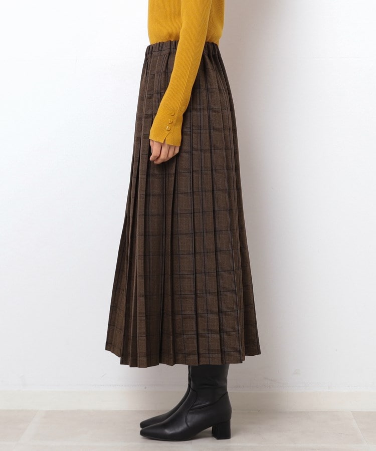 シューラルー(SHOO・LA・RUE)の季節を彩る チェックプリーツスカート16