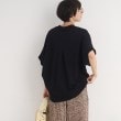 シューラルー(SHOO・LA・RUE)の裾スリットとネックデザインが抜け感を演出！カノコ ドルマン トップス6