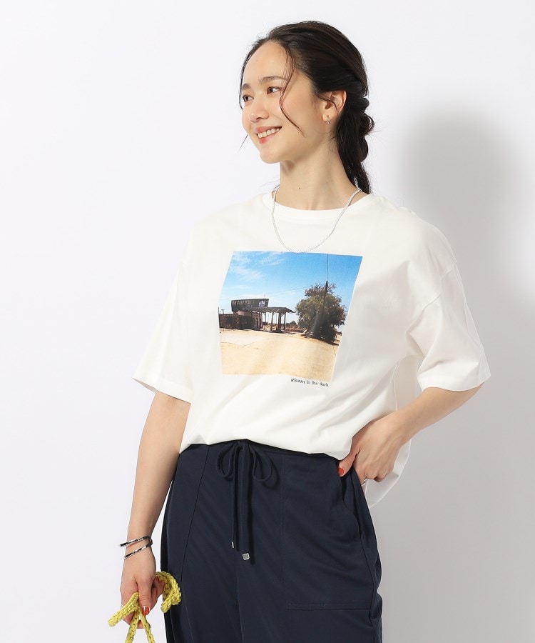 シューラルー(SHOO・LA・RUE)の【洗える/プチプラ/綿100％】グラフィック半袖ゆるTシャツ21