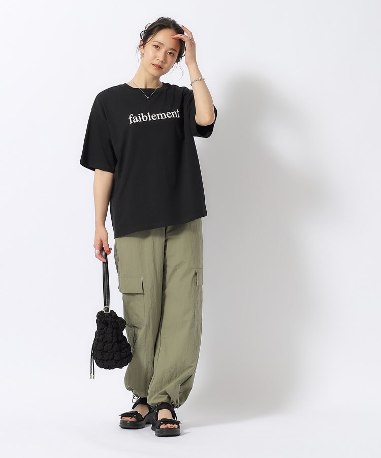 シューラルー(SHOO・LA・RUE)の【洗える/プチプラ/綿100％】グラフィック半袖ゆるTシャツ63