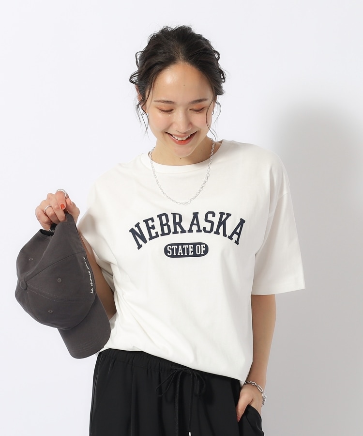シューラルー(SHOO・LA・RUE)の【洗える/プチプラ/綿100％】グラフィック半袖ゆるTシャツ81