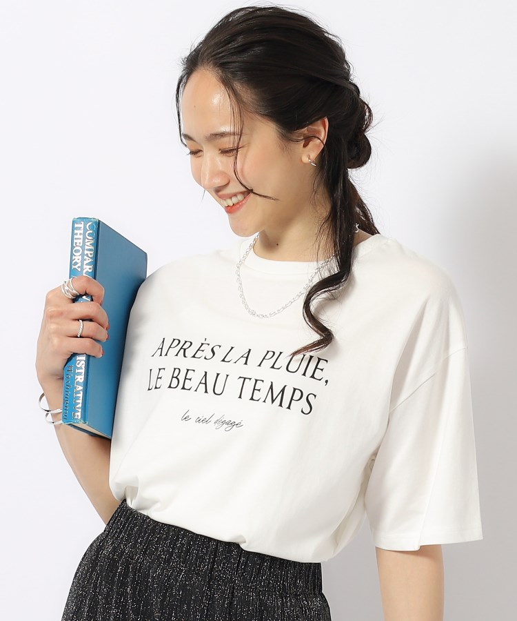 シューラルー(SHOO・LA・RUE)の【洗える/プチプラ/綿100％】グラフィック半袖ゆるTシャツ ホワイト(001)