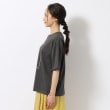 シューラルー(SHOO・LA・RUE)の【洗える/プチプラ/綿100％】グラフィック半袖ゆるTシャツ102