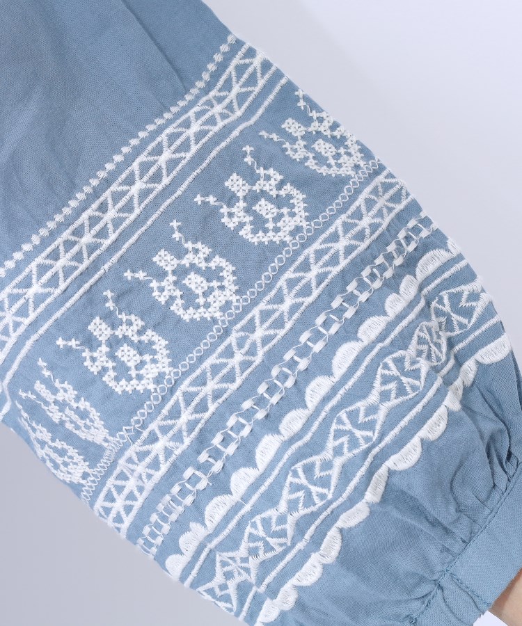 洗える/インド綿100%】ふわっと広がる お袖刺繍ワンピース 洗える/インド綿100%】ふわっと広がる お袖刺繍ワンピース