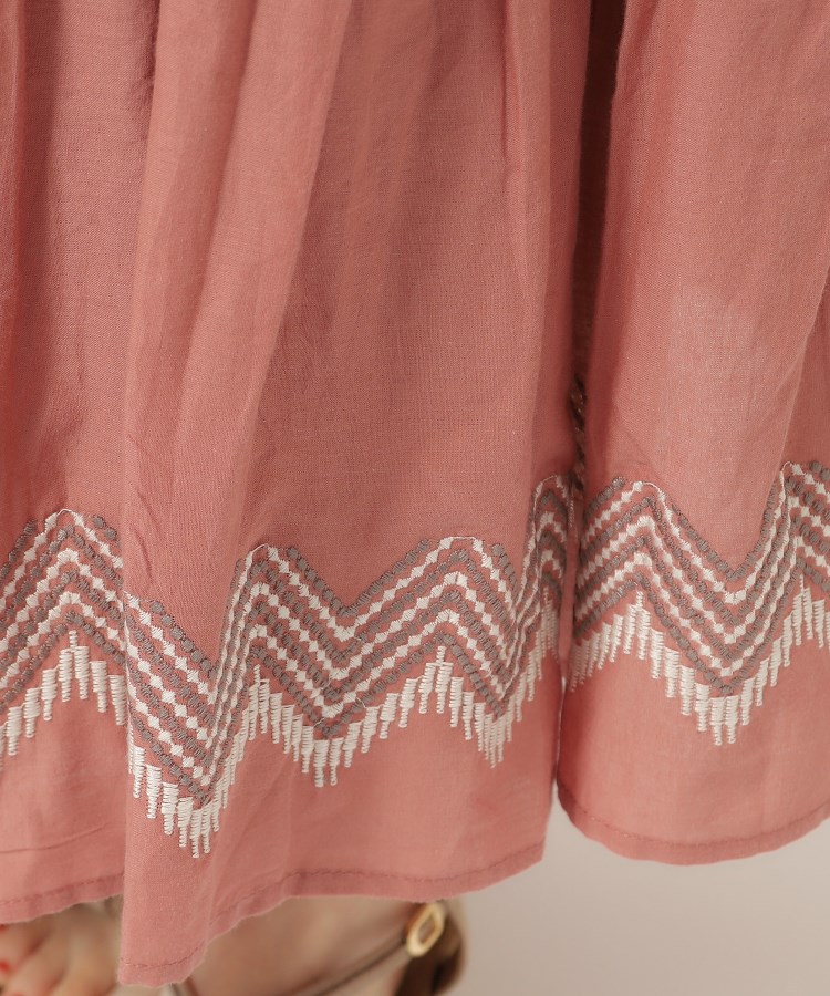 シューラルー(SHOO・LA・RUE)のふわっと揺れる インド綿 ティアード刺繍スカート12